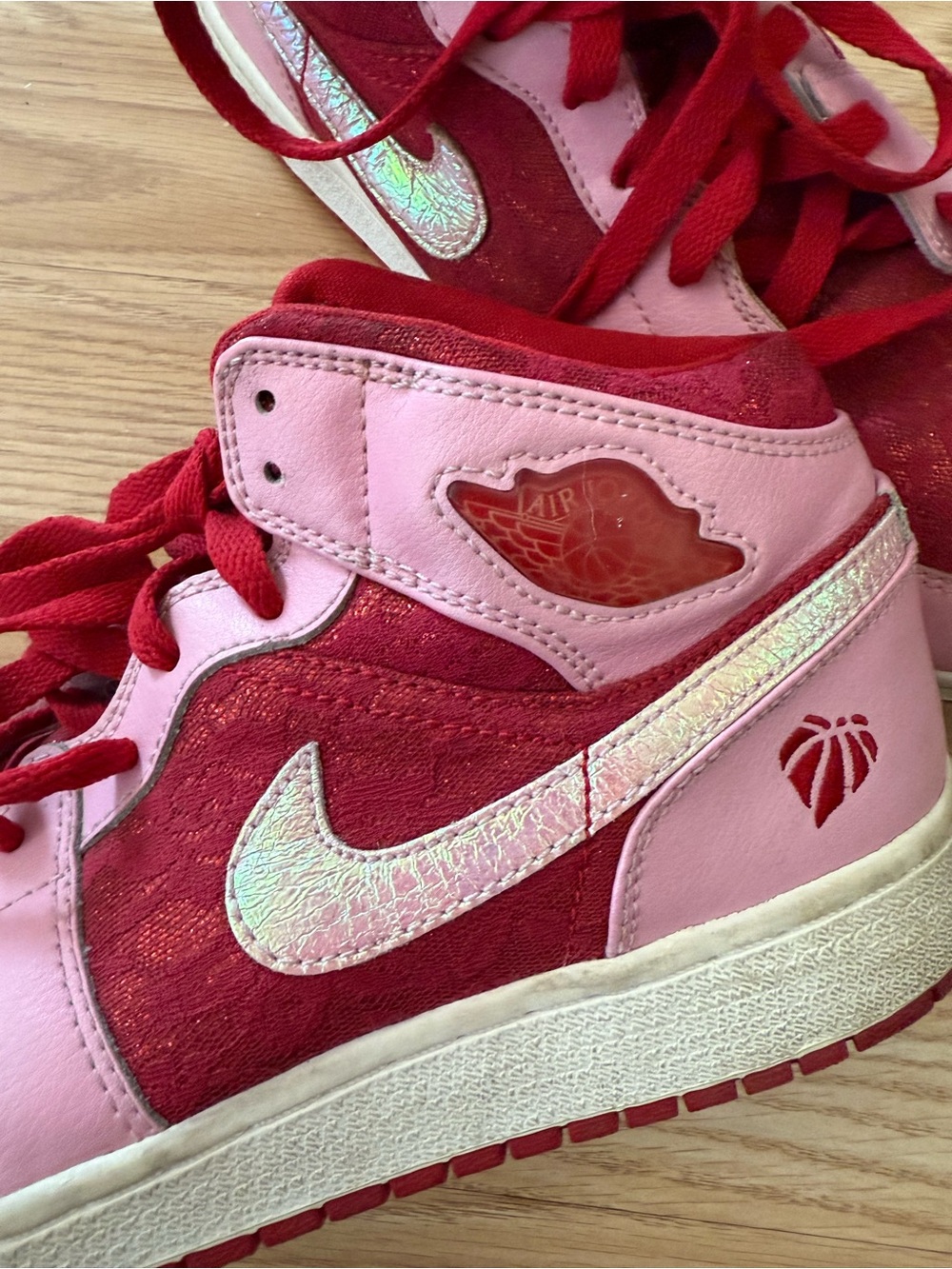 Nike Air Jordan Pink and Red Iridescent Swoosh High-Top Sneakers Valentine 6Y